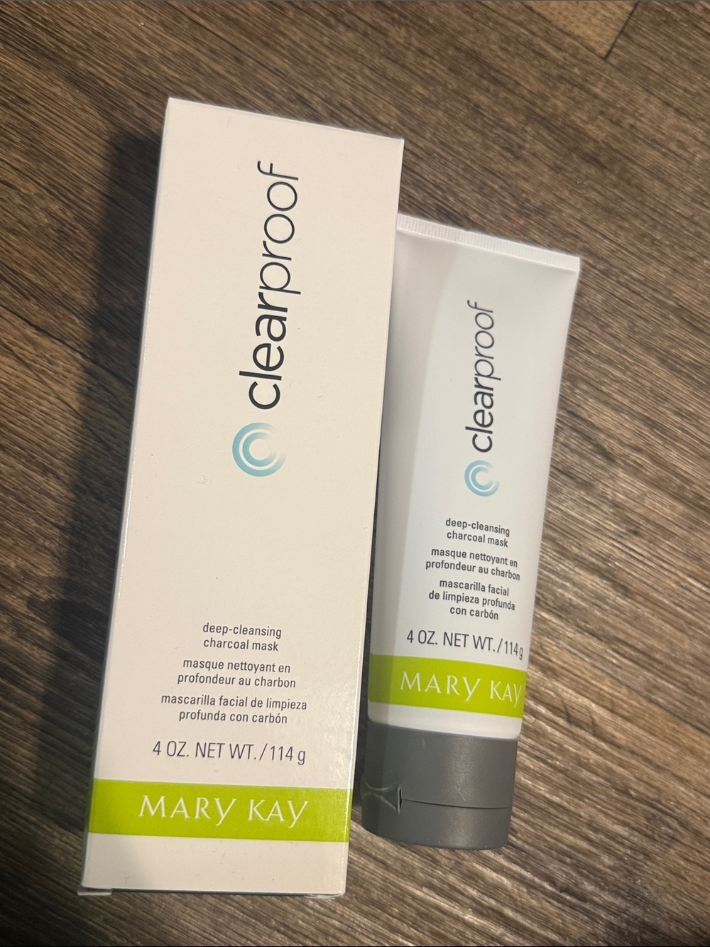 Mary Kay Clearproof Deep-Cleansing Charcoal Mask —